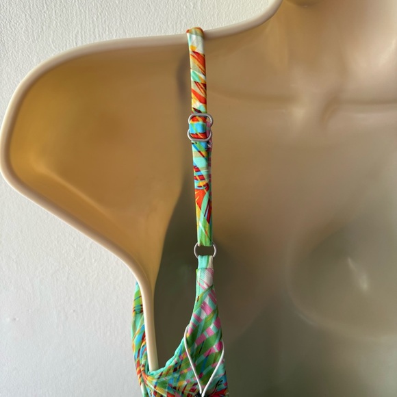 Hurley Primavera Palm One Piece NWT - Picture 7 of 9